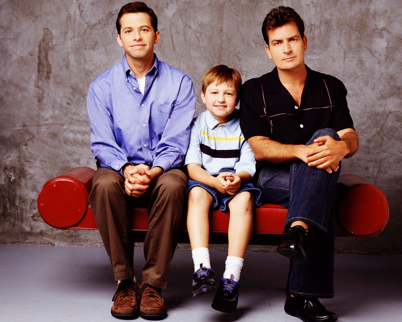Two and a Half Men Poster for 1280 x 1024 resolution