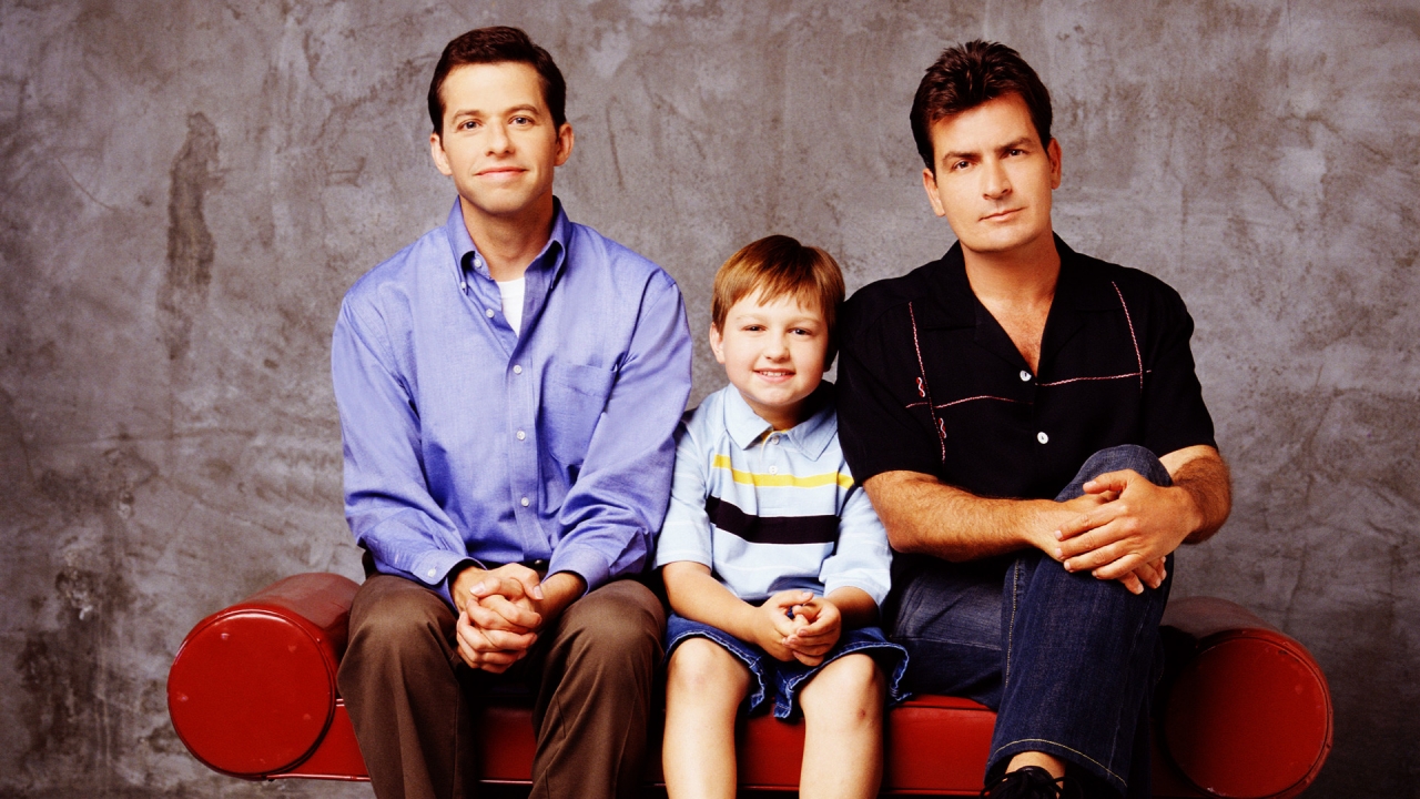 Two and a Half Men Poster for 1280 x 720 HDTV 720p resolution