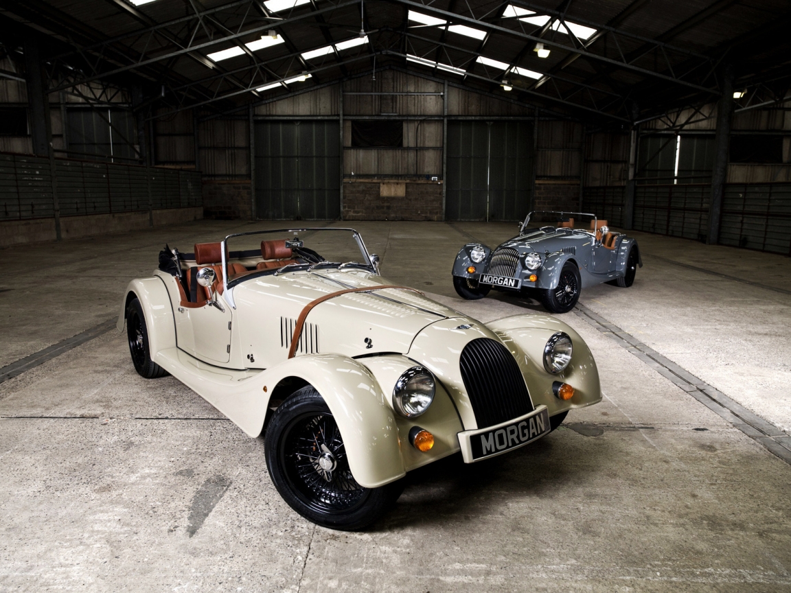 Two Morgan Roadster for 1152 x 864 resolution