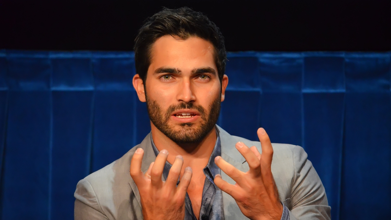 Tyler Hoechlin for 1280 x 720 HDTV 720p resolution