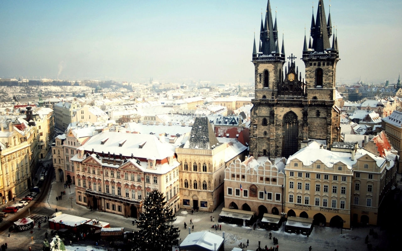Tyn Church Prague for 1280 x 800 widescreen resolution
