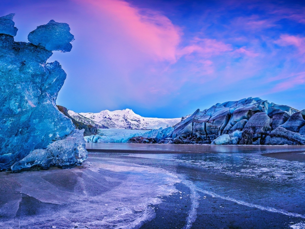 Vatna Glacier Icelend for 1024 x 768 resolution