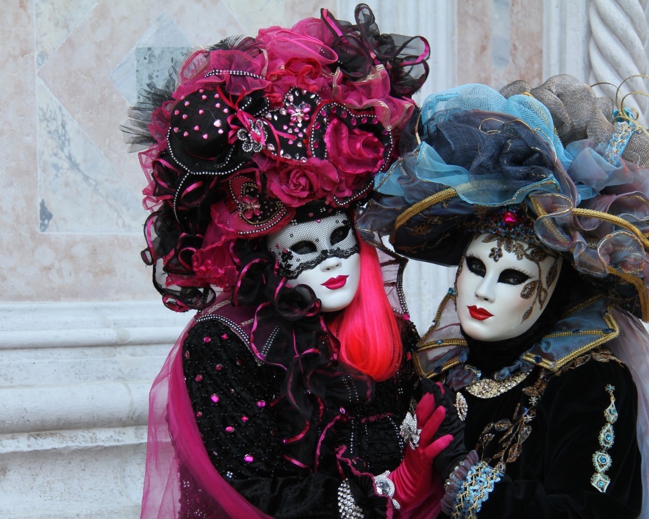 Venice Carnival for 1280 x 1024 resolution