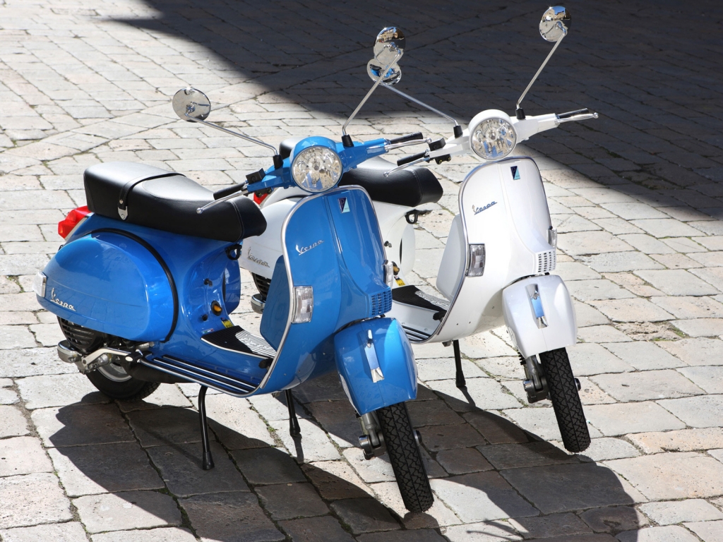 Vespa PX 150A 2011 for 1024 x 768 resolution