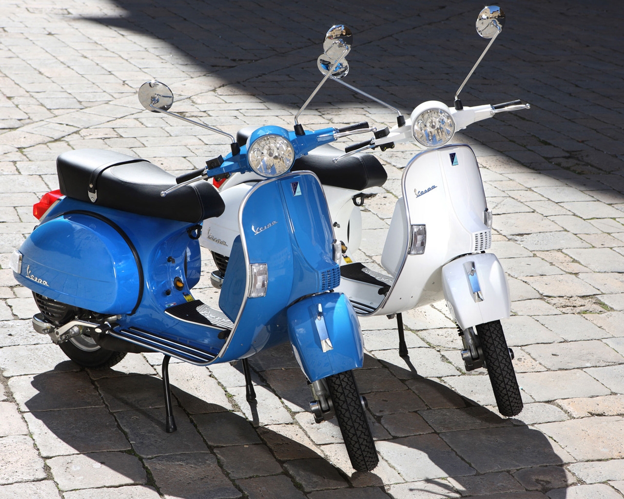 Vespa PX 150A 2011 for 1280 x 1024 resolution