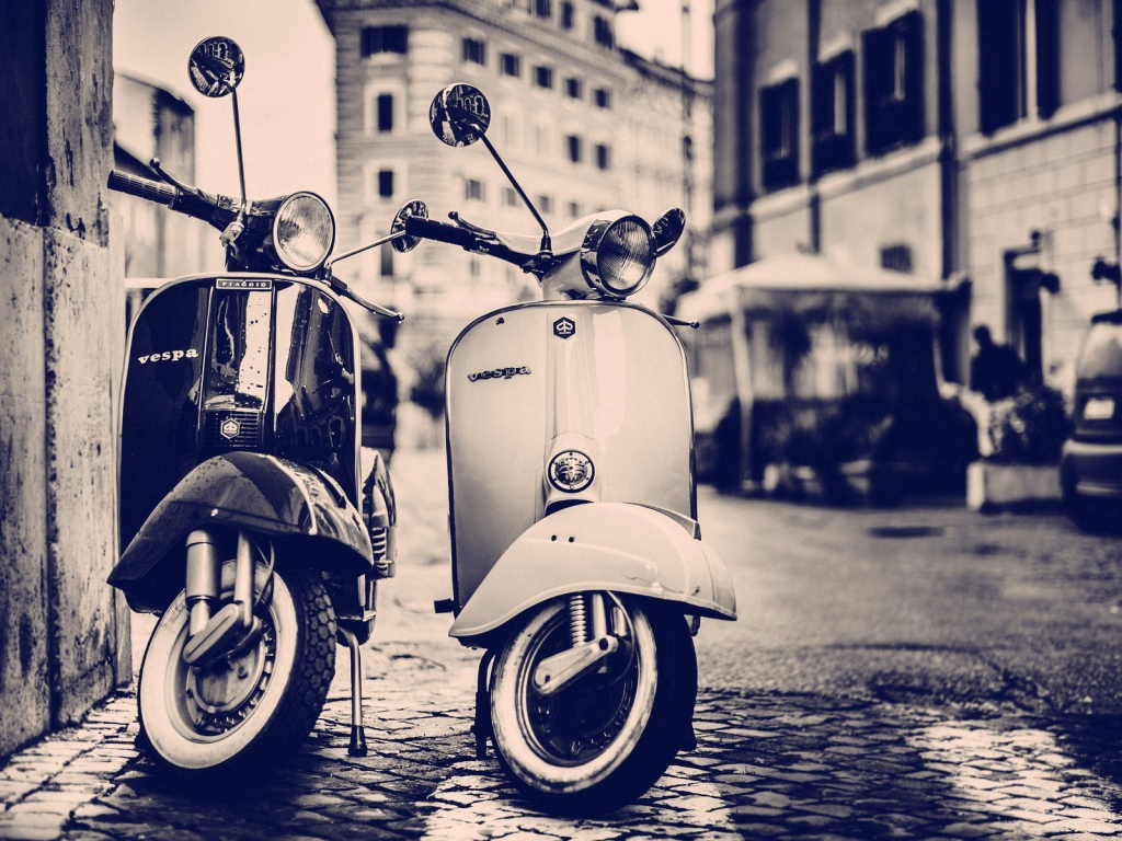Vespa Scooters for 1024 x 768 resolution