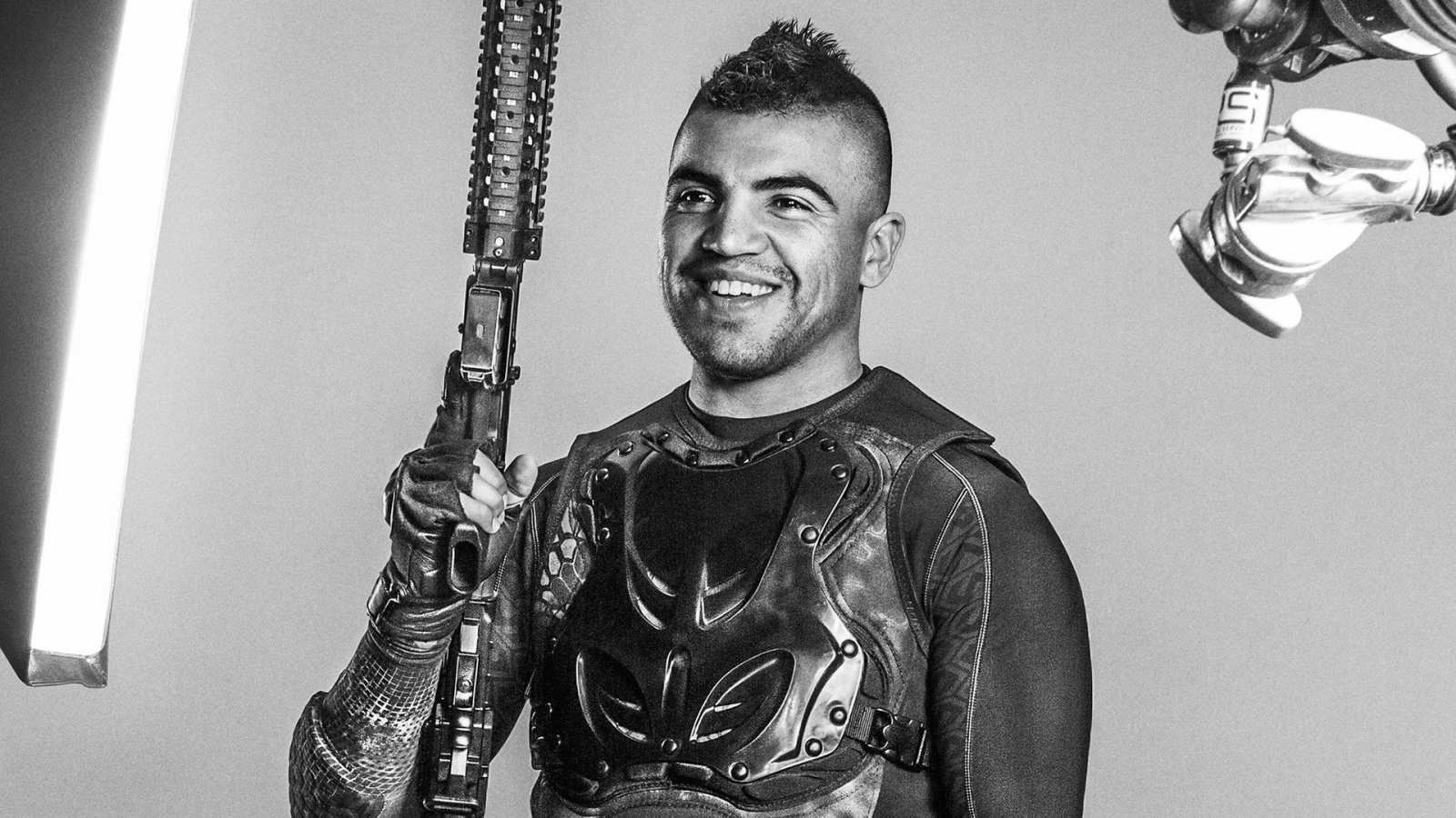 Victor Ortiz The Expendables 3 for 1600 x 900 HDTV resolution