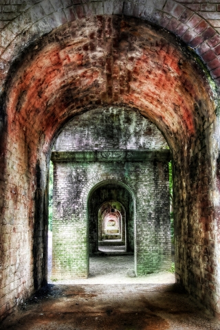 Vintage Corridors for 320 x 480 iPhone resolution