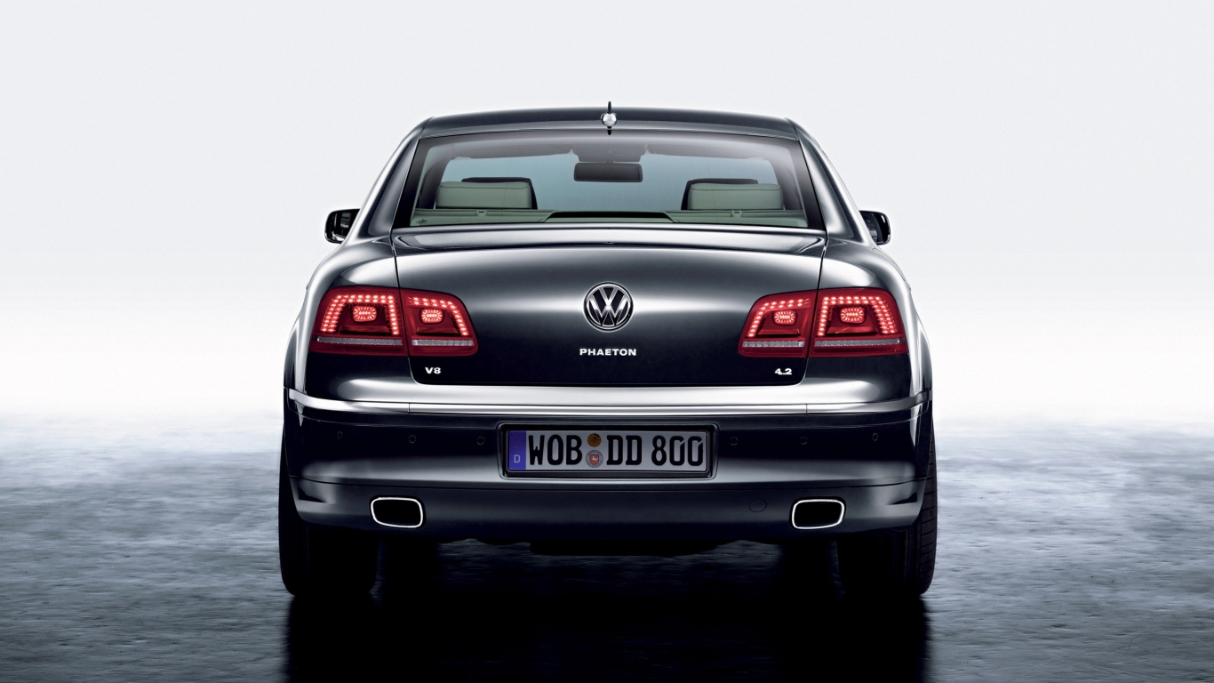 Volkswagen Phaeton Rear for 1366 x 768 HDTV resolution