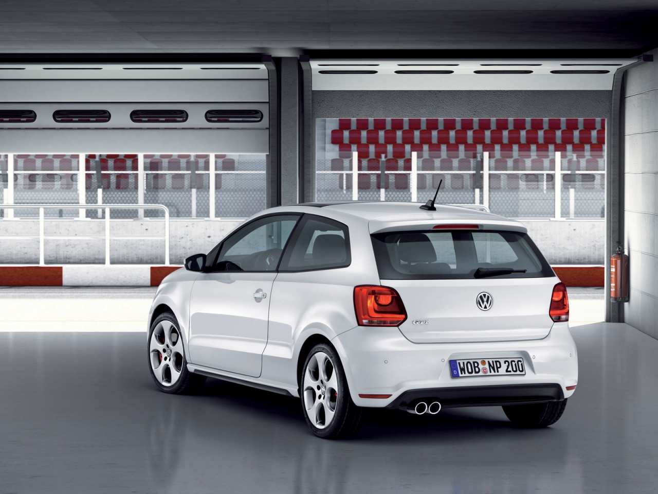 Volkswagen Polo GTI for 1280 x 960 resolution