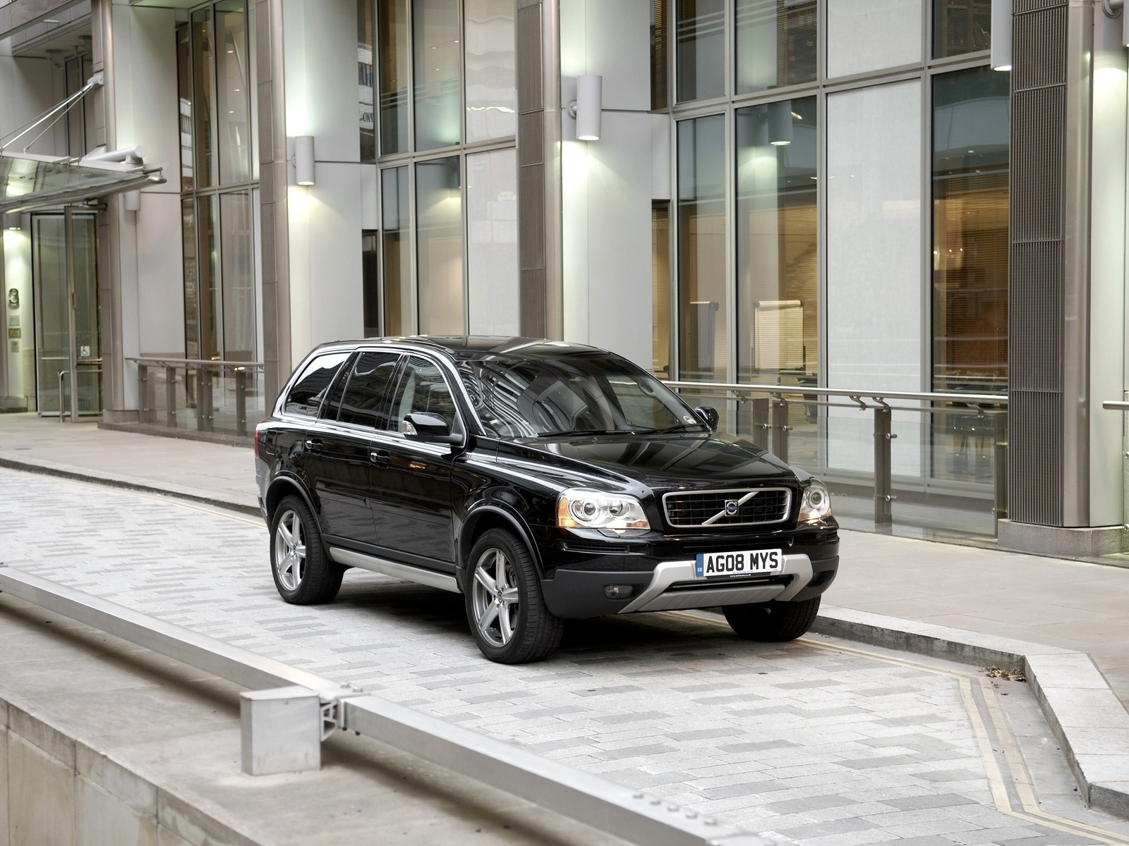 Volvo XC 90 for 1600 x 1200 resolution