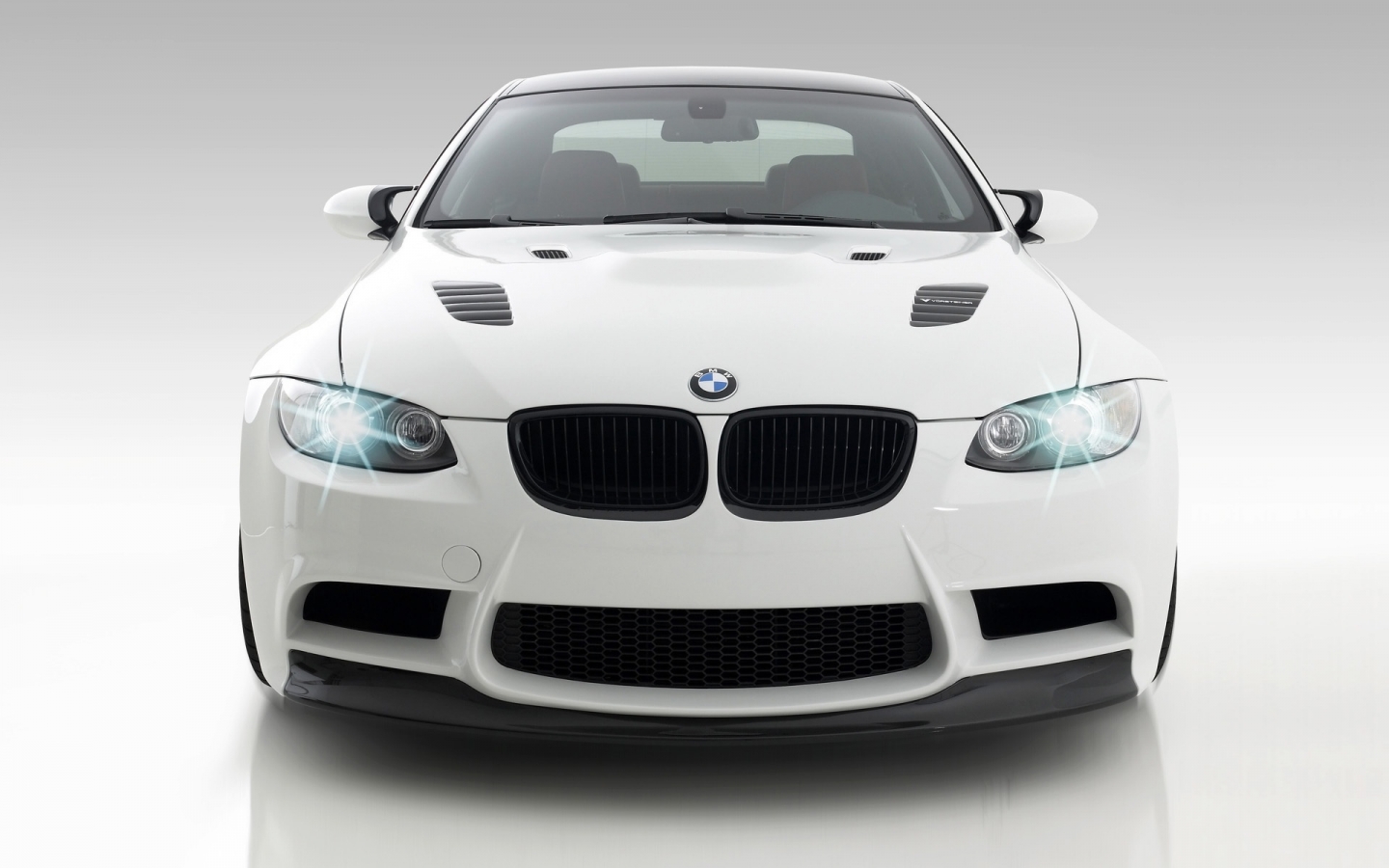 Vorsteiner GTS3 BMW M3 Front 2009 for 1440 x 900 widescreen resolution