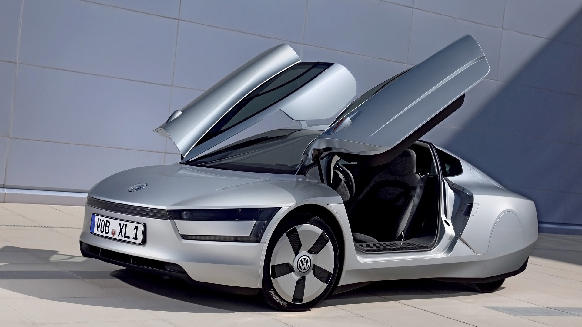VW XL1 for 1920 x 1080 HDTV 1080p resolution