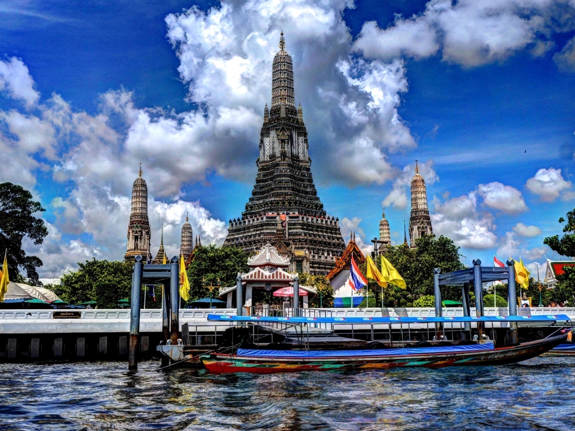Wat Arun Temple for 1152 x 864 resolution