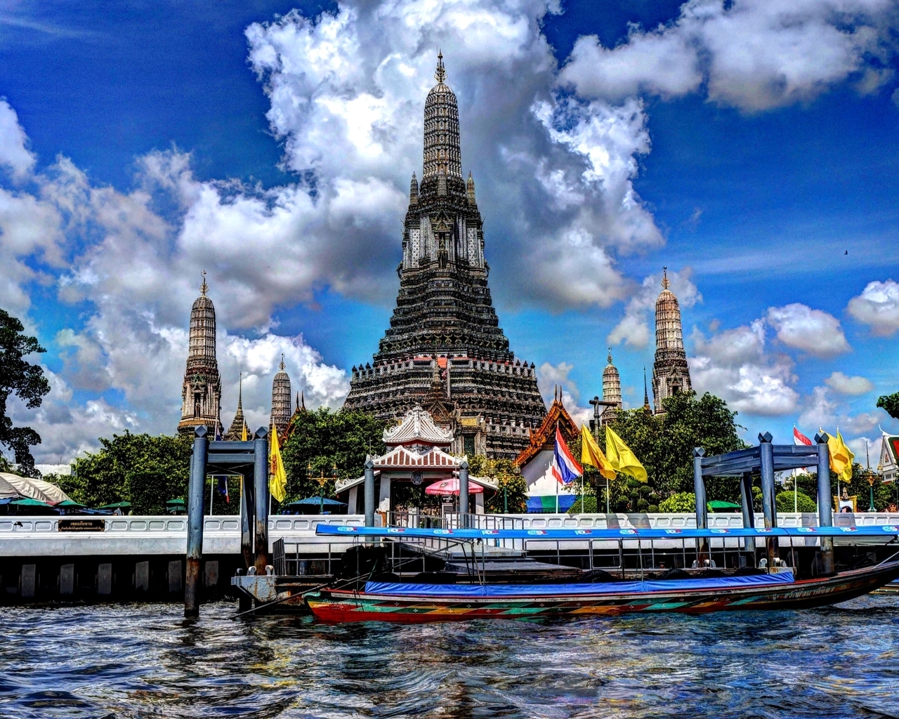 Wat Arun Temple for 1280 x 1024 resolution