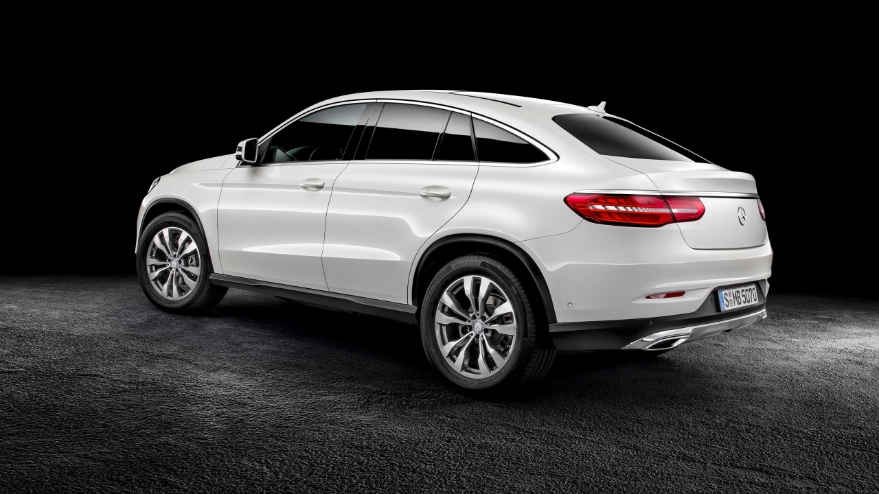 White Mercedes Benz GLE Coupe for 1280 x 720 HDTV 720p resolution