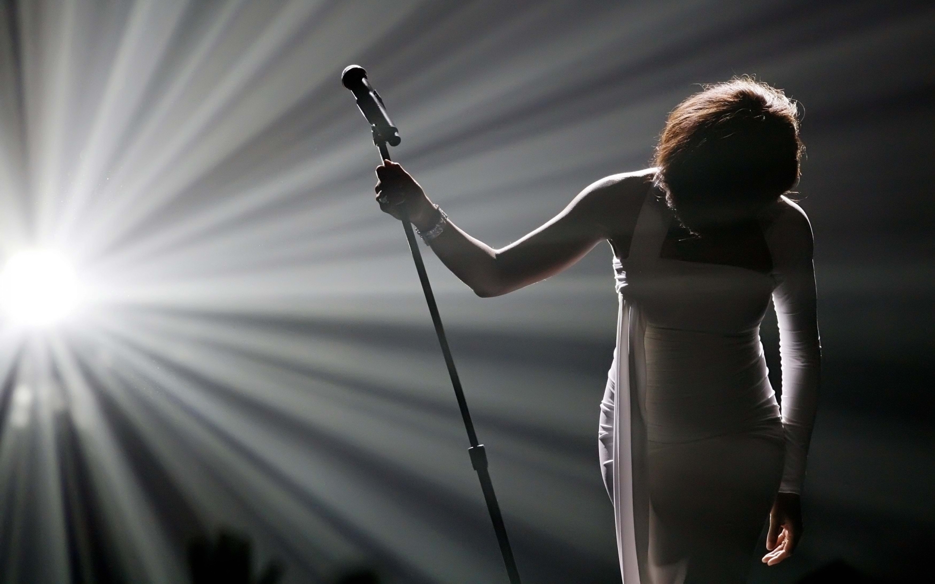 Whitney Houston for 1920 x 1200 widescreen resolution