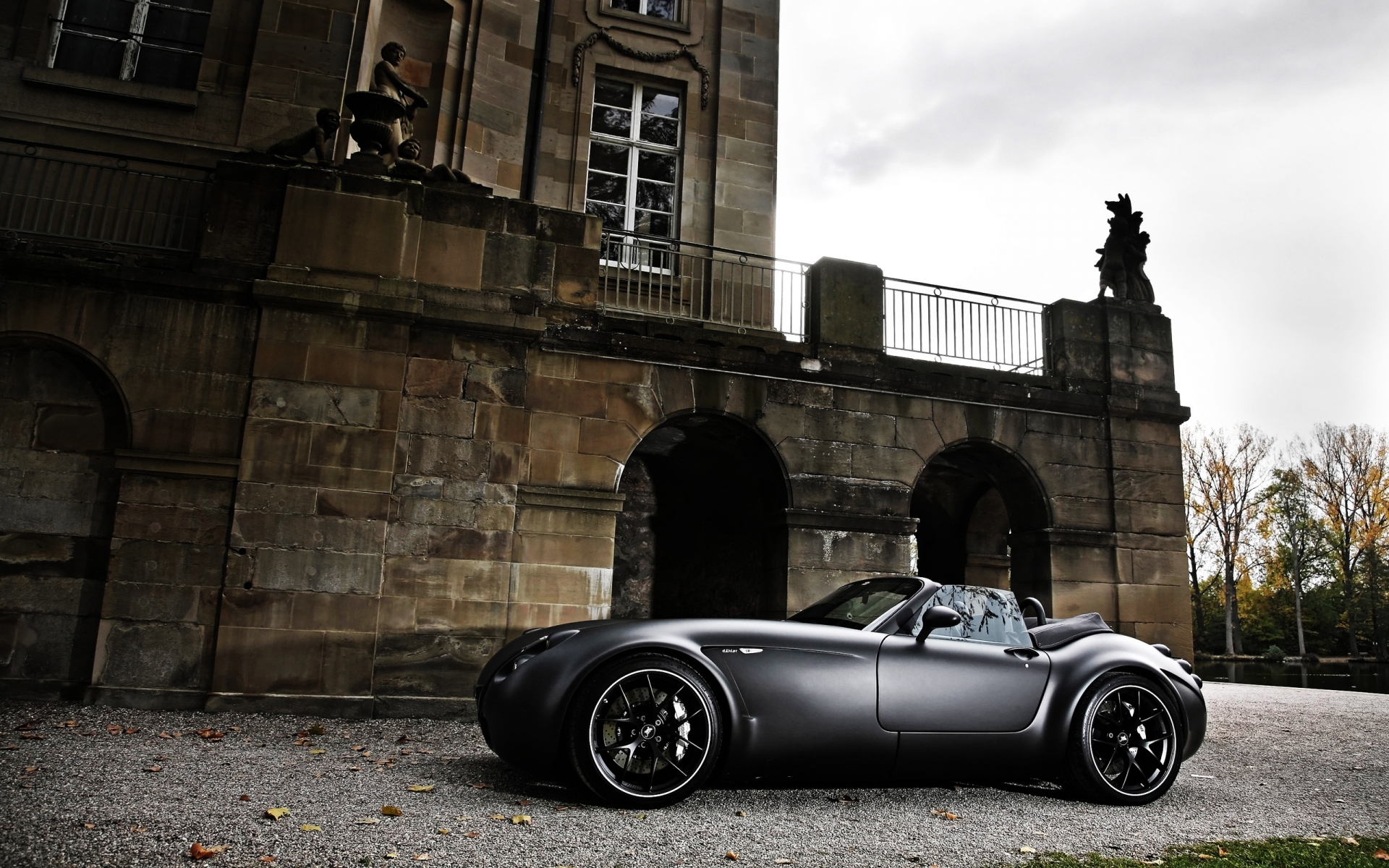 Wiesmann Black Bat for 1920 x 1200 widescreen resolution