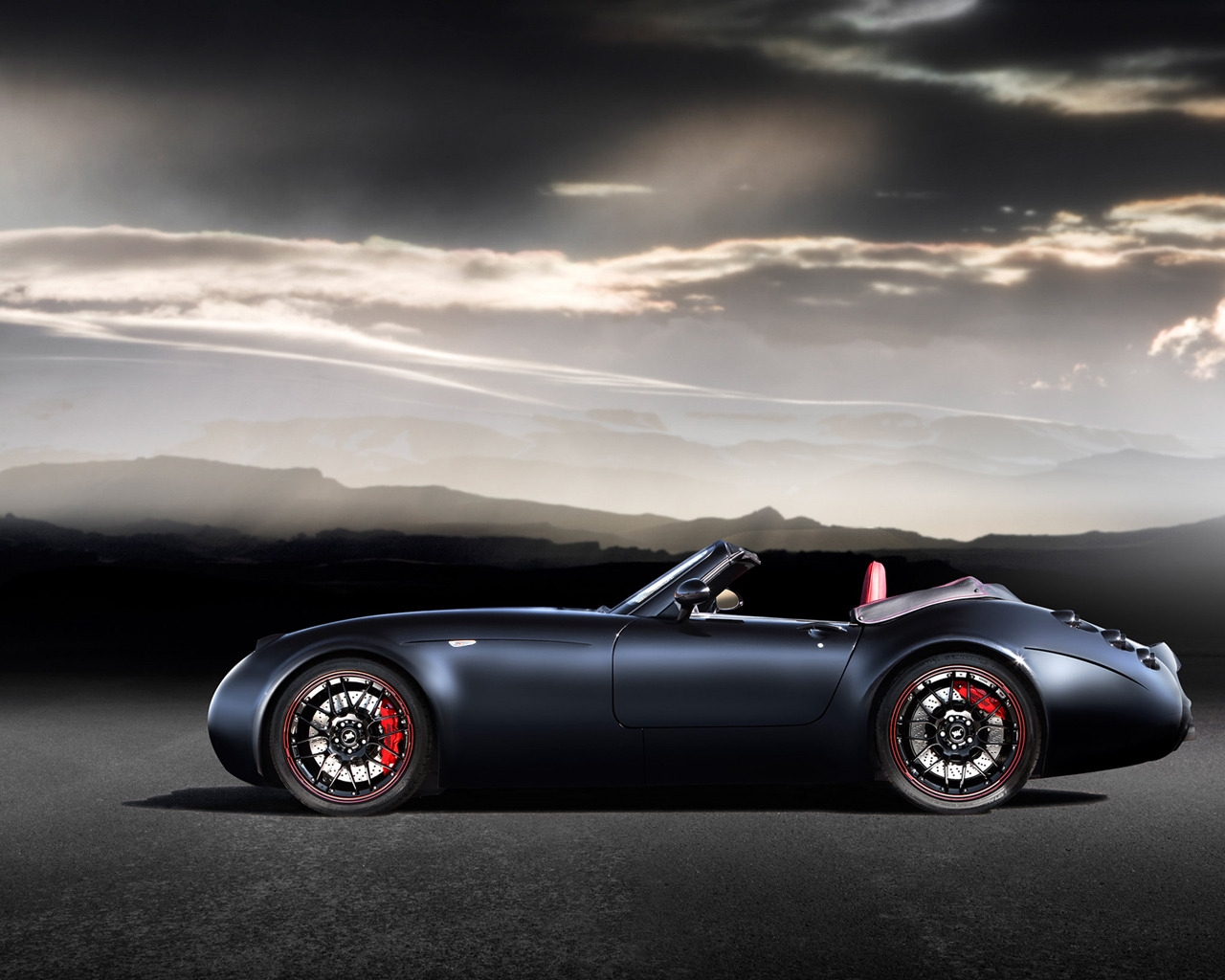 Wiesmann Roadster MF4 Side for 1280 x 1024 resolution