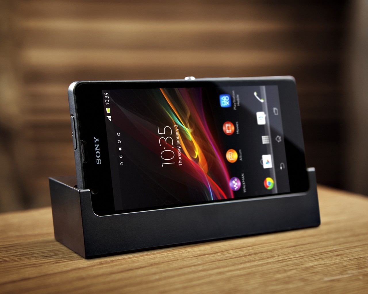 Xperia ZR for 1280 x 1024 resolution