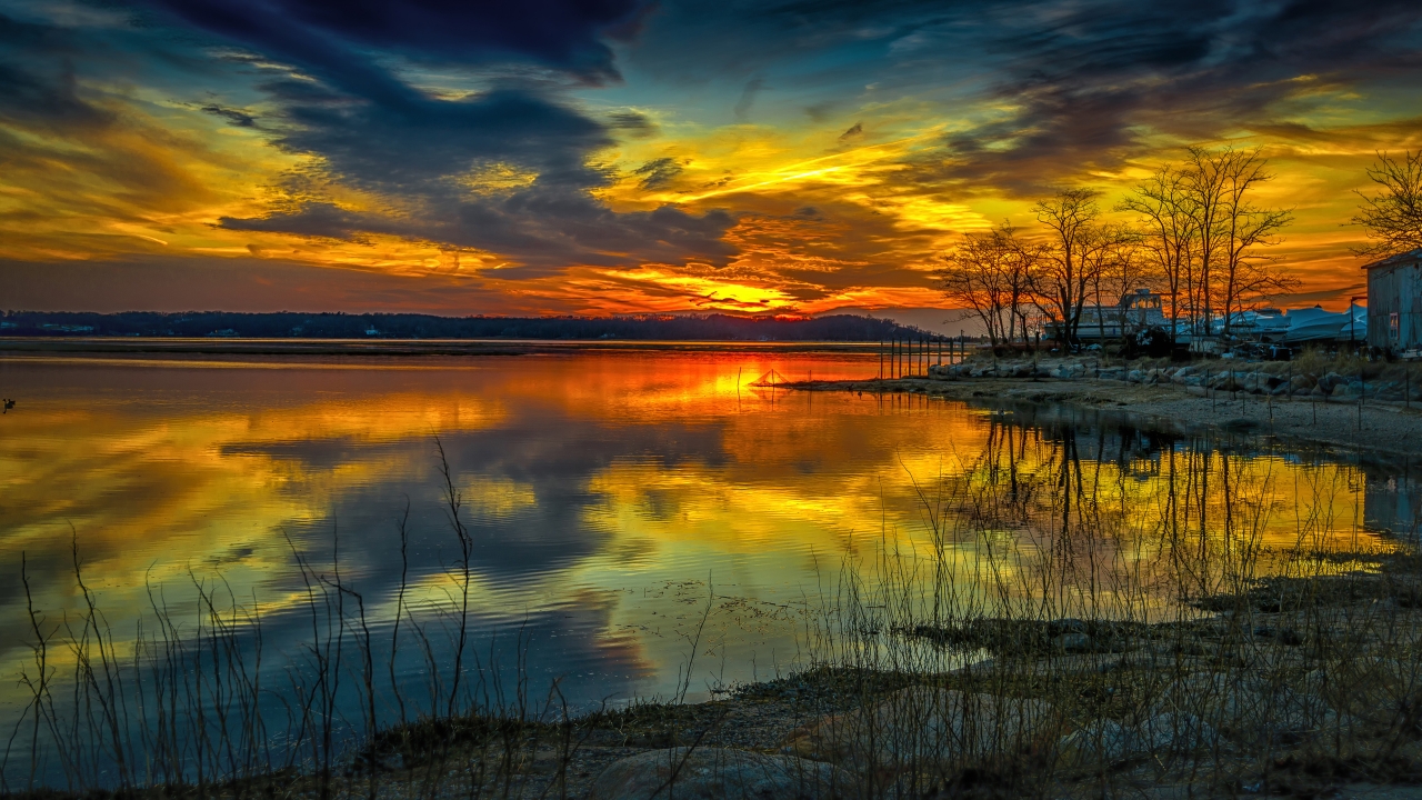Yellow Sunset Over the Lake  for 1280 x 720 HDTV 720p resolution