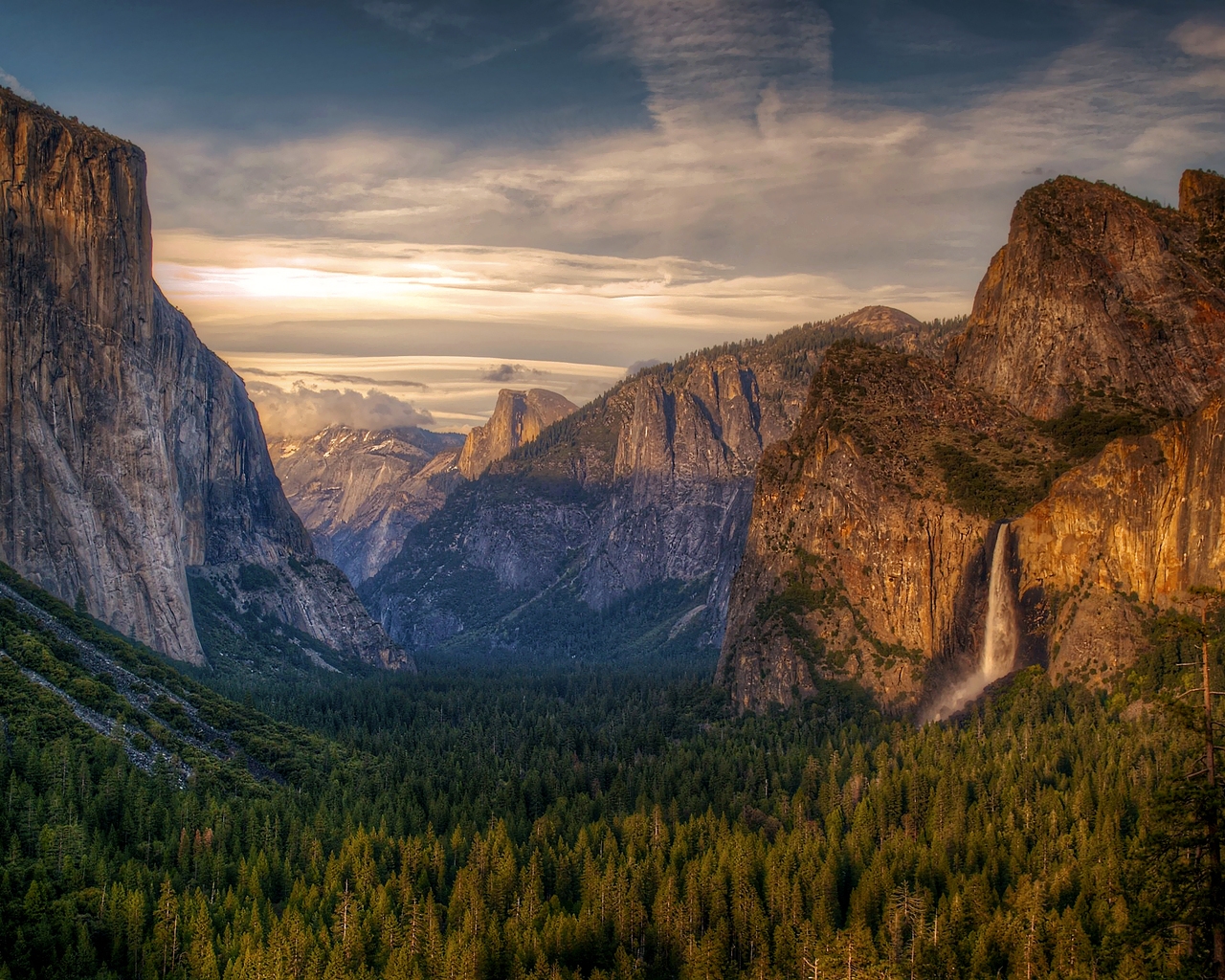 Yosemite National Park Landscape for 1280 x 1024 resolution