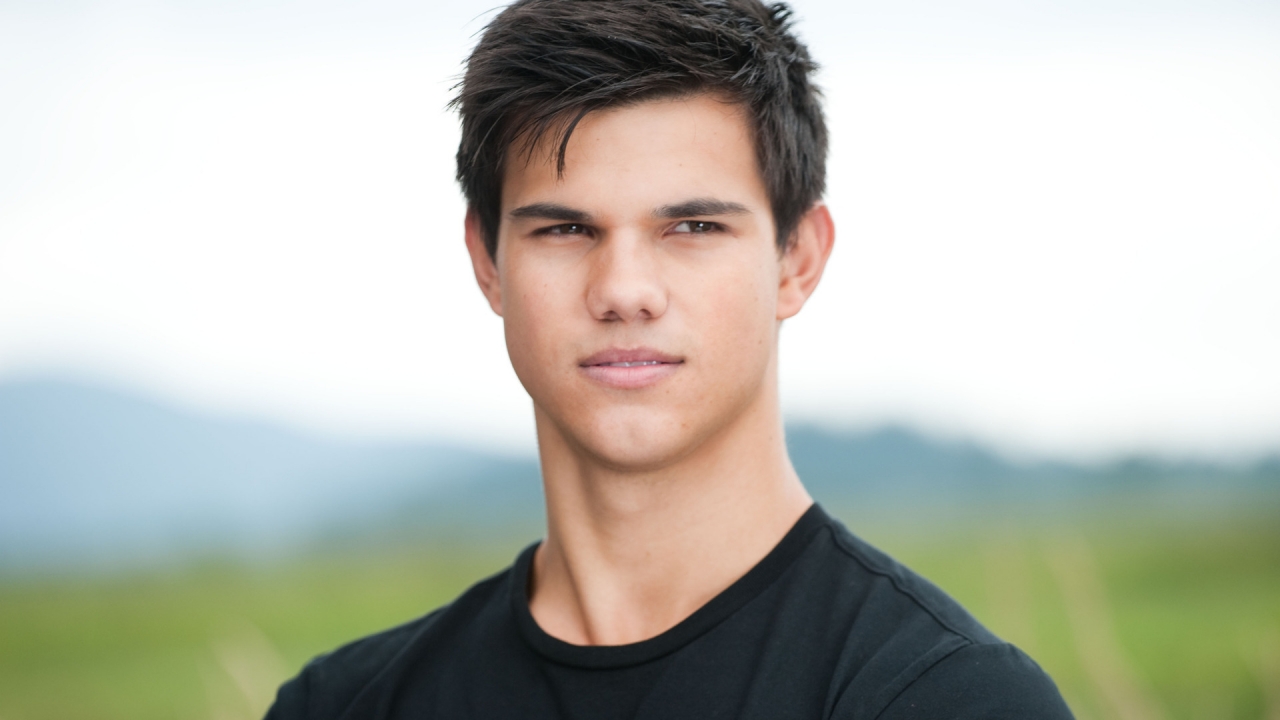 Young Taylor Lautner for 1280 x 720 HDTV 720p resolution