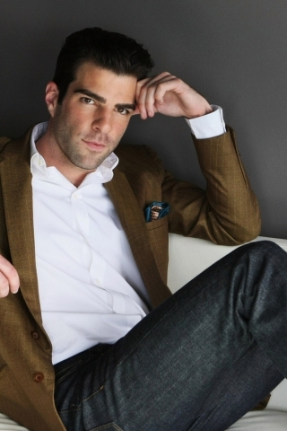 Zachary Quinto for 320 x 480 iPhone resolution