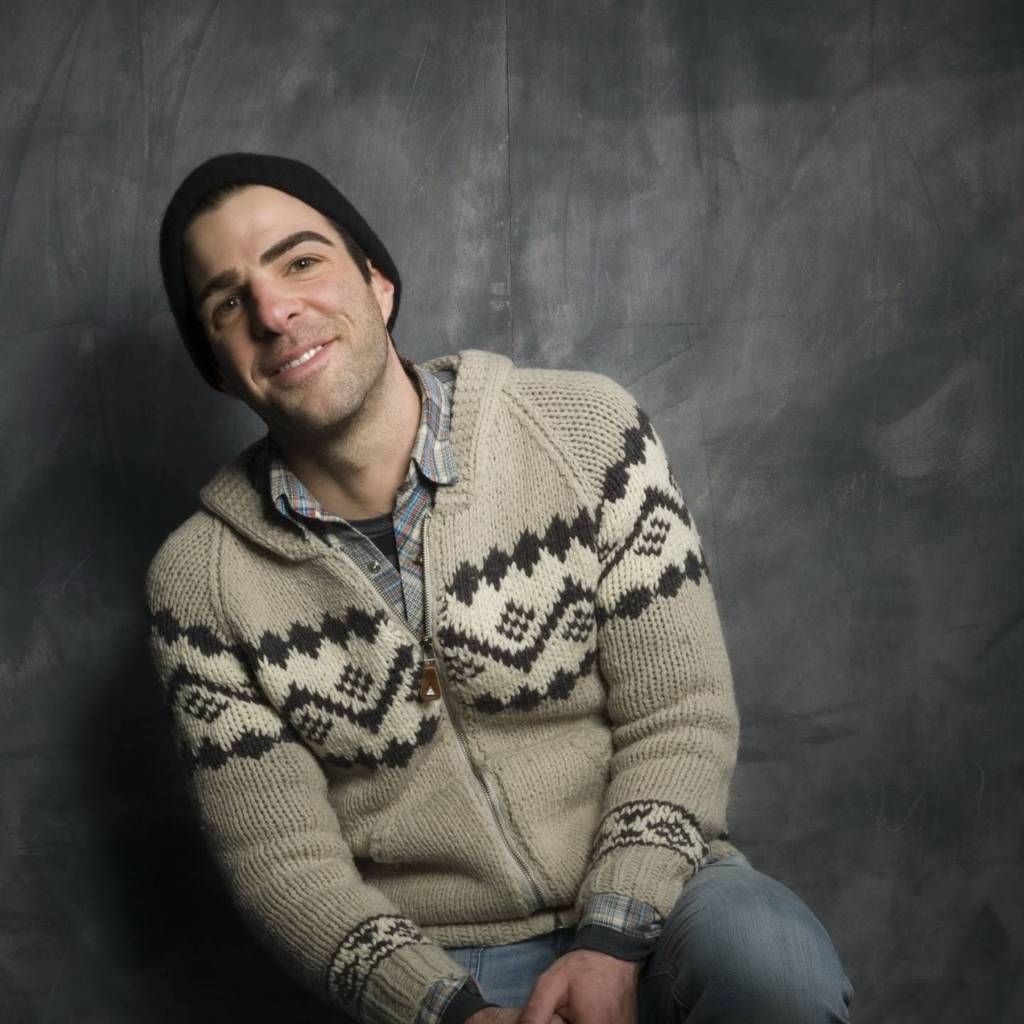 Zachary Quinto Smiling for 1024 x 1024 iPad resolution