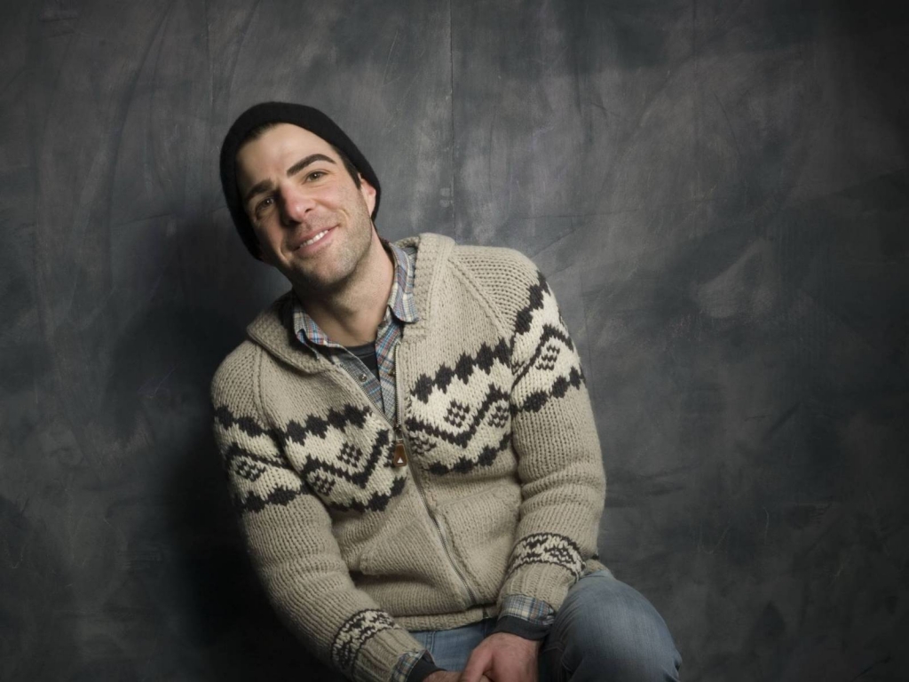 Zachary Quinto Smiling for 1024 x 768 resolution