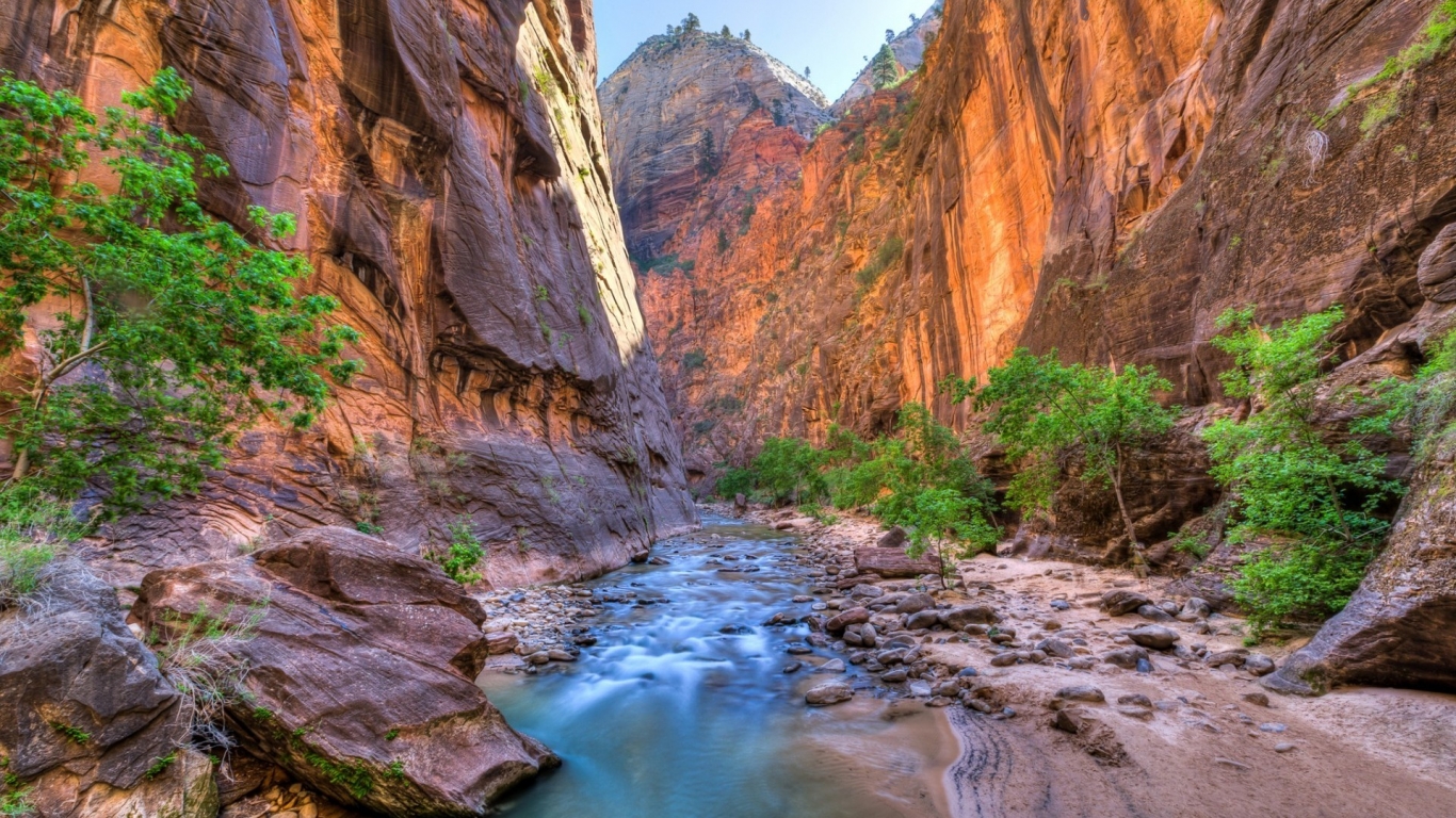 Zion National Park View for 1366 x 768 HDTV resolution